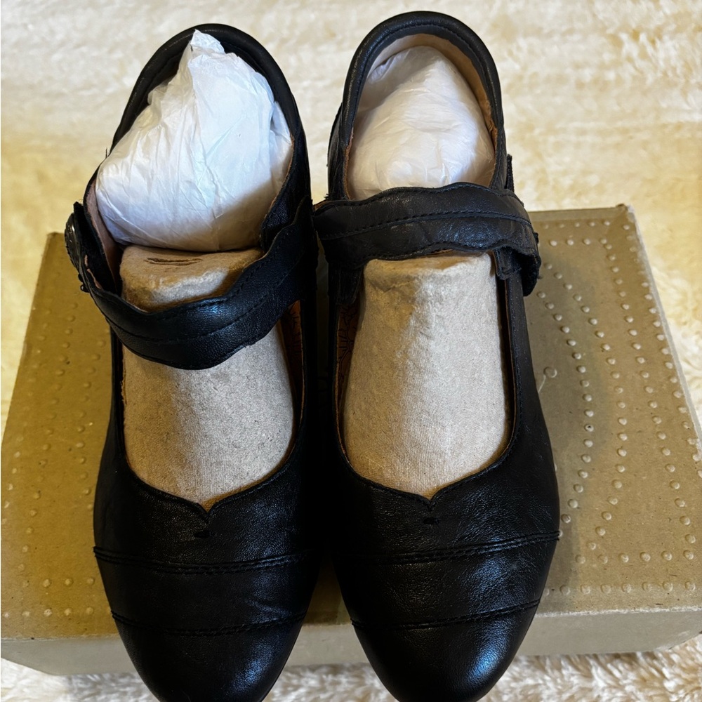 Angel Black Flats Classic Loafers